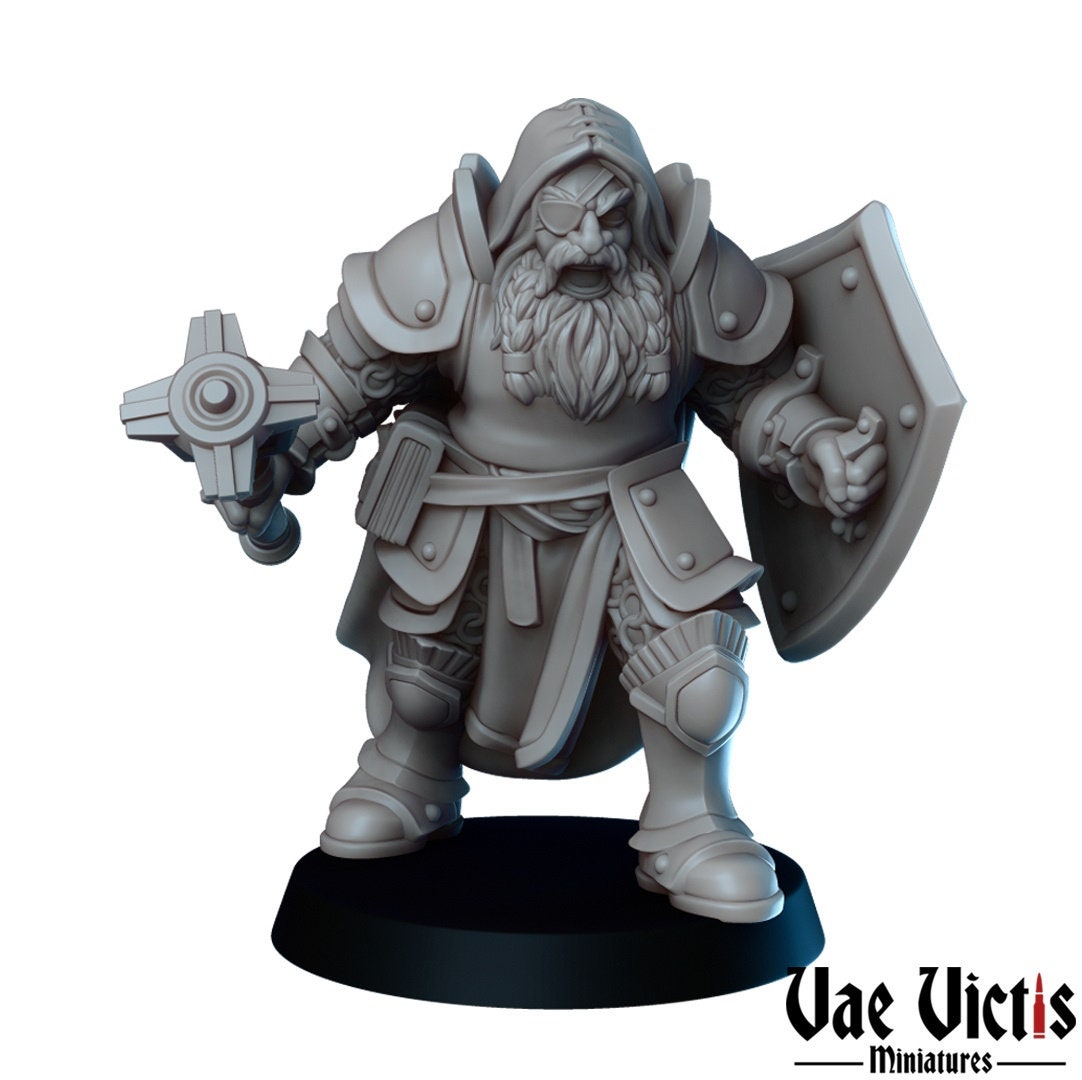 Clerics set or separate miniatures by Vae Victis